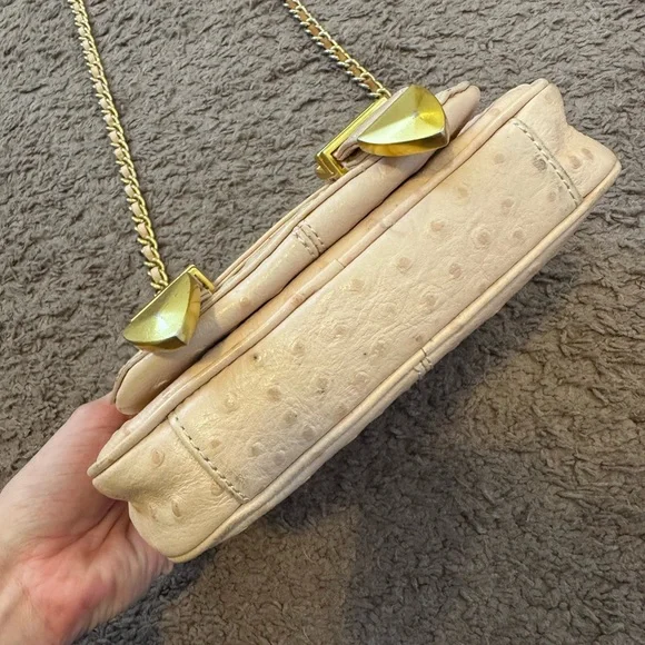 Rebecca Minkoff Ostrich Crossbody Bag Pink Peach $500 - Picture 4 of 9